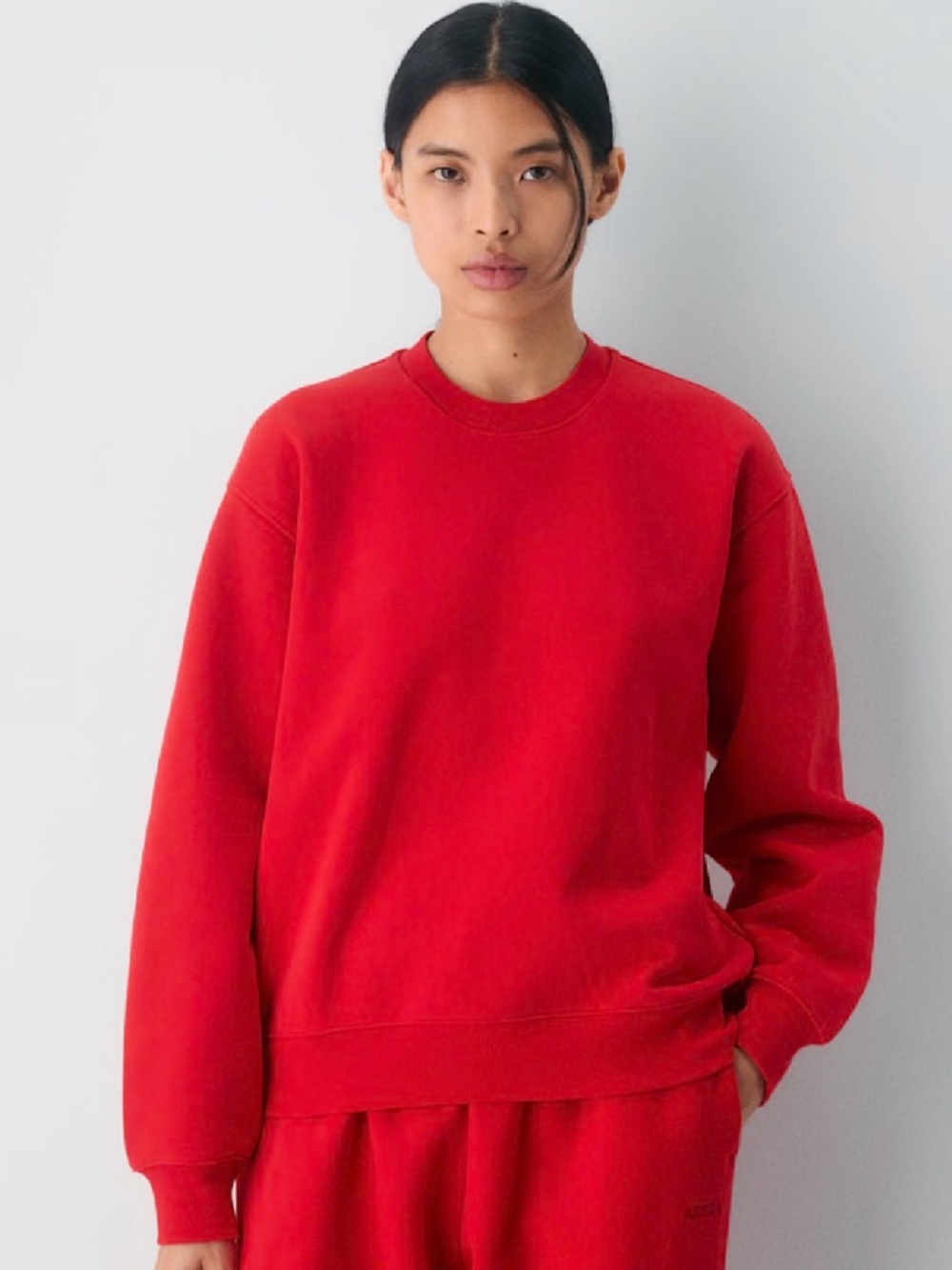 Cozy Sweatfleece Perfect Crew Sweatshirt NEW
